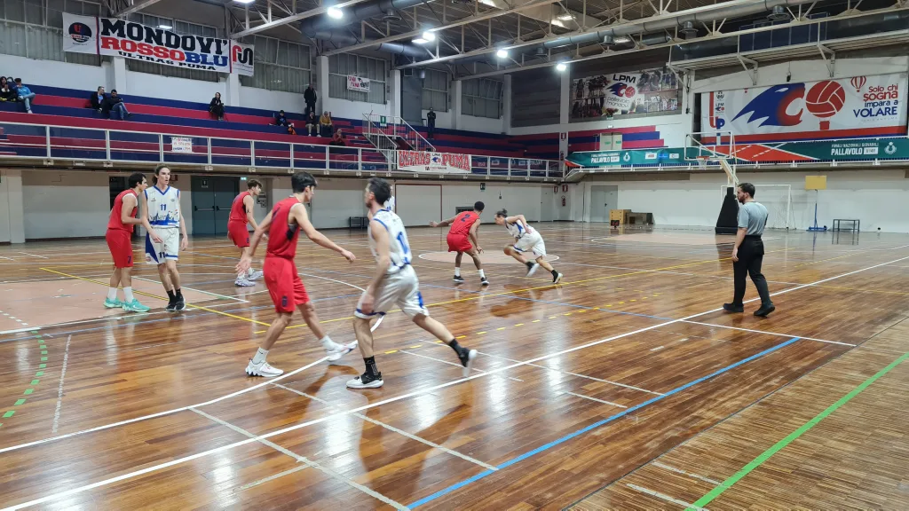 SERIE C BASKET – I Galli giocano bene, ma poi si spegne la luce