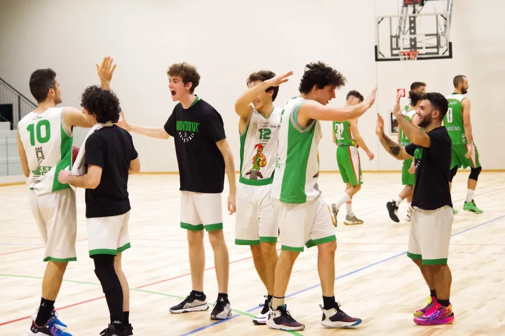 Esplosione di gioia in casa: prima vittoria contro i Gators!
