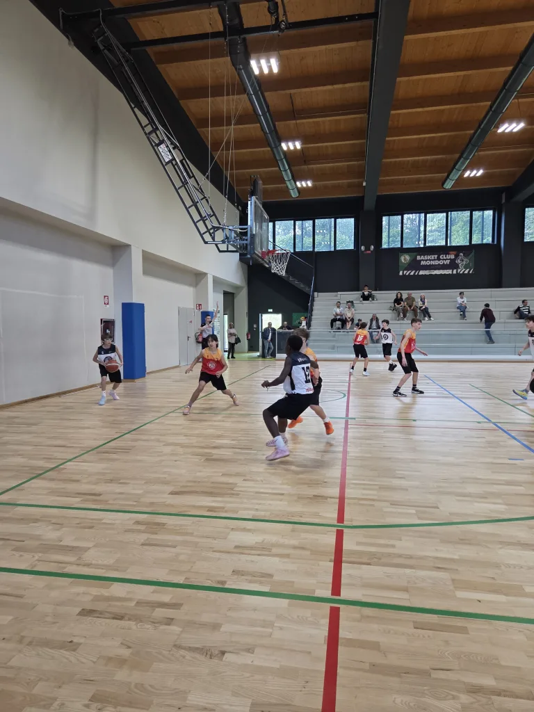 Vittoria U14 a Chieri con difesa e carattere