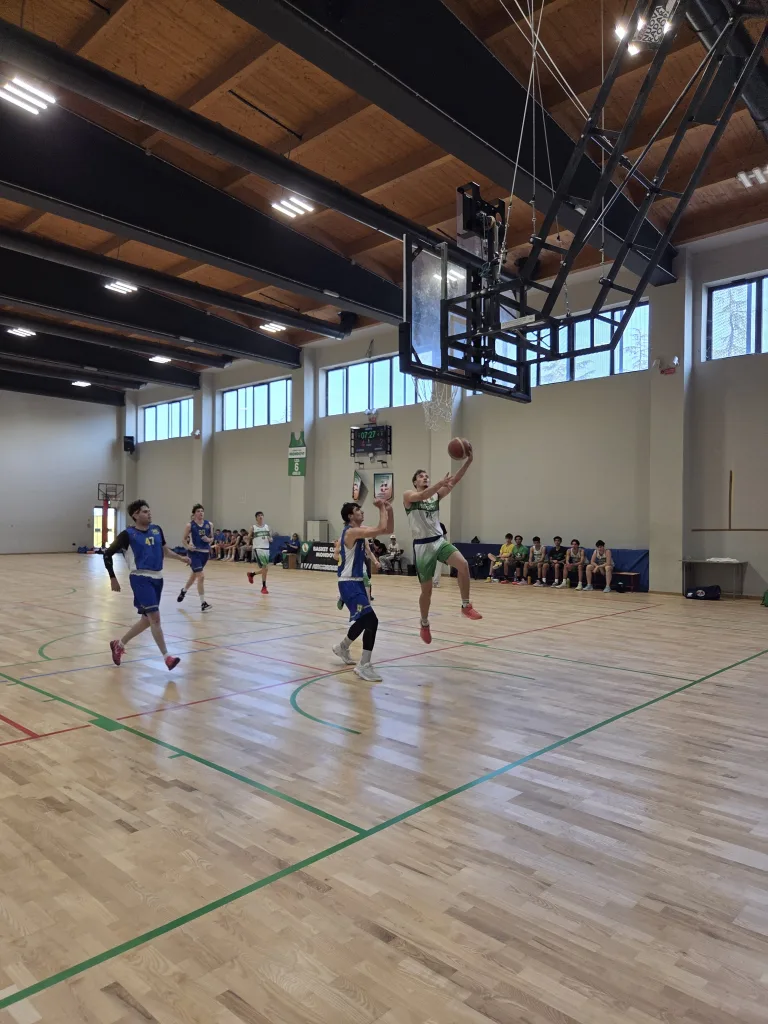 Risposta da grande squadra U15: vittoria e primo posto consolidato